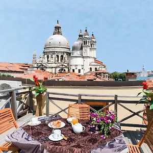 Appartement Dorsoduro Charme By Wonderful Italy, Venise